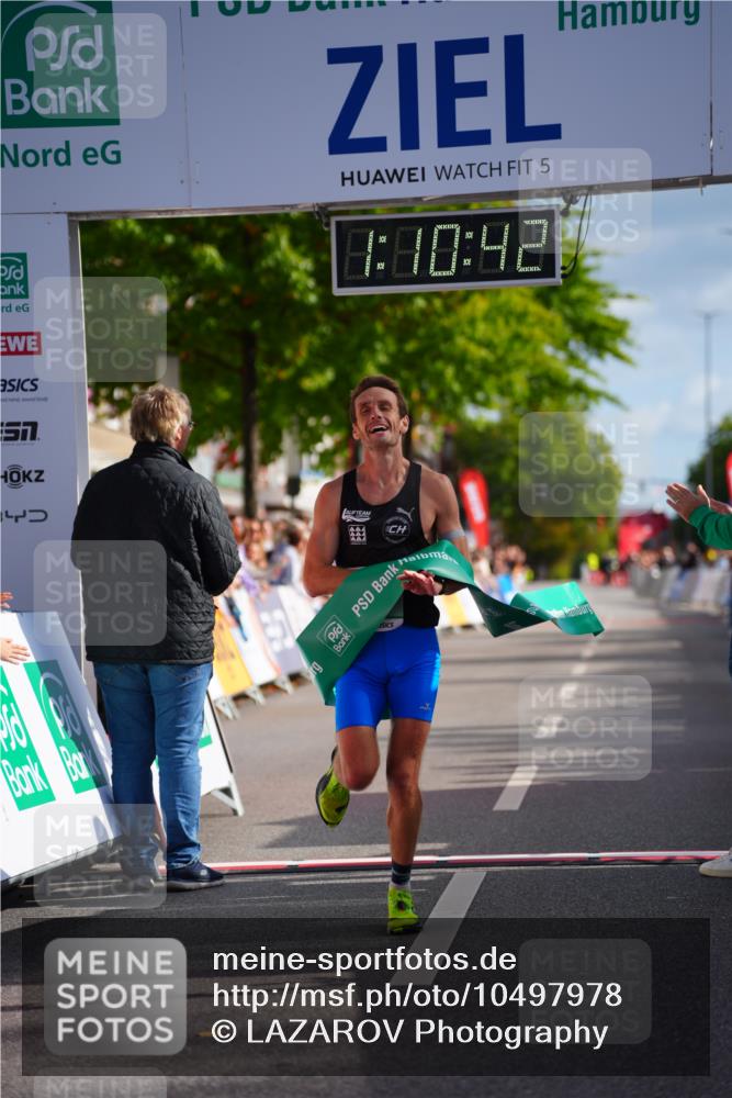 20.09.2026 - PSD Bank Halbmarathon LAZAROV Photography http://msf.ph/oto/10497978 20.09.2026 11:10:41 Ziel 1906 meine-sportfotos.de