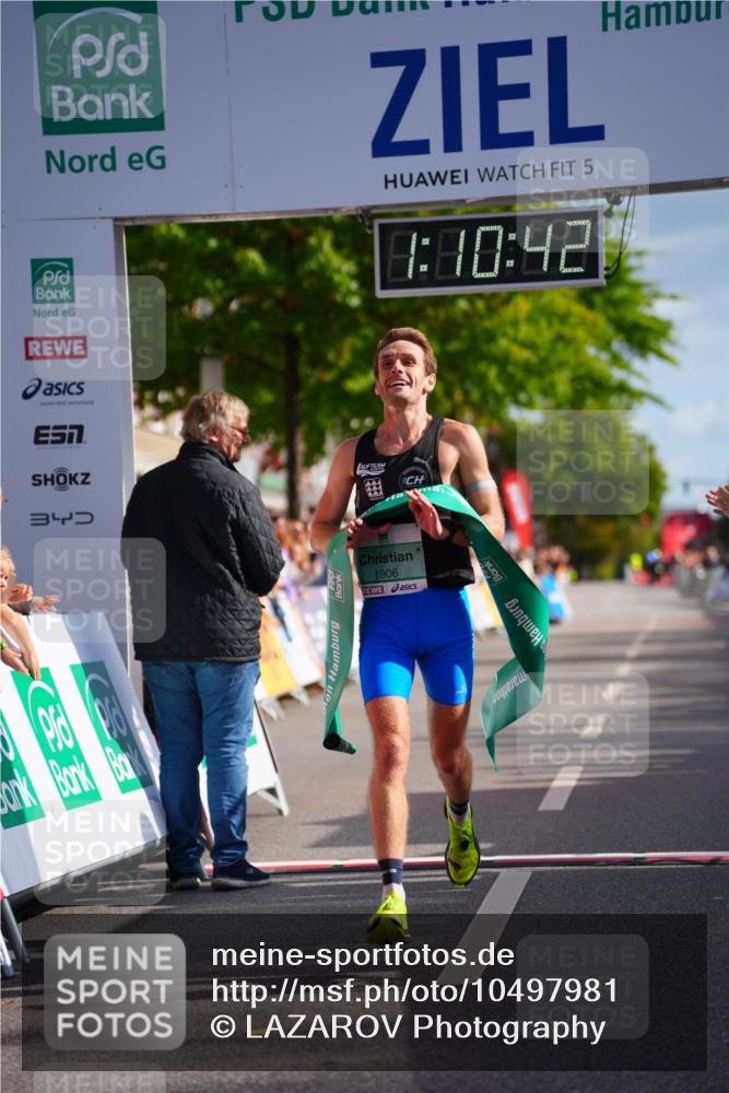 20.09.2026 - PSD Bank Halbmarathon LAZAROV Photography http://msf.ph/oto/10497981 20.09.2026 11:10:41 Ziel 1906 meine-sportfotos.de