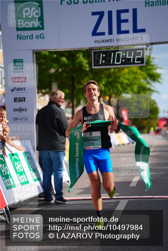 20.09.2026 - PSD Bank Halbmarathon LAZAROV Photography http://msf.ph/oto/10497984 20.09.2026 11:10:42 Ziel 1906 meine-sportfotos.de