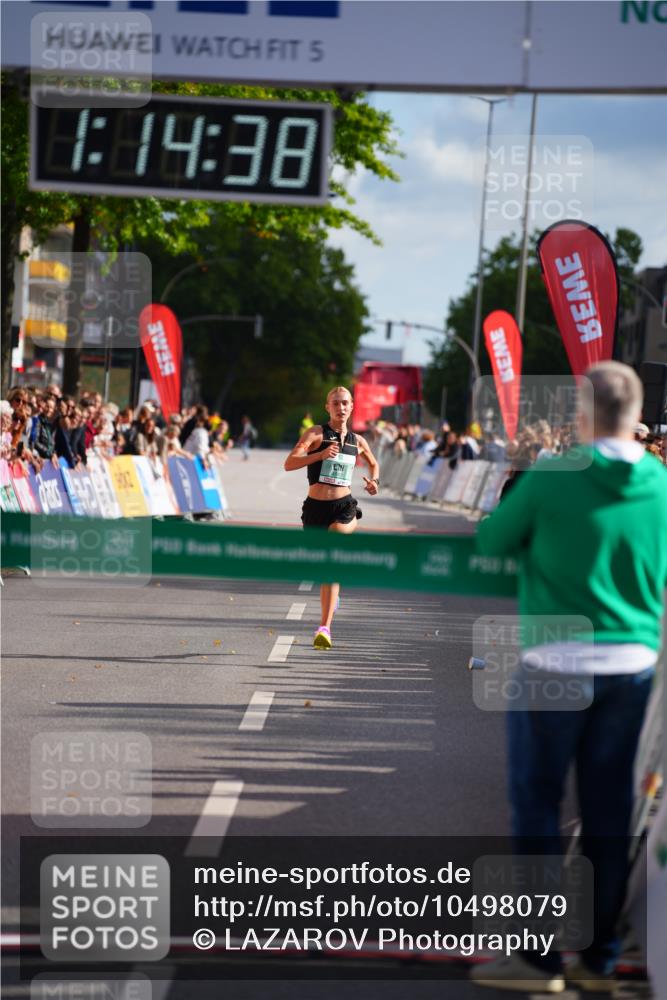 20.09.2026 - PSD Bank Halbmarathon LAZAROV Photography http://msf.ph/oto/10498079 20.09.2026 11:14:38 Ziel 4512 meine-sportfotos.de