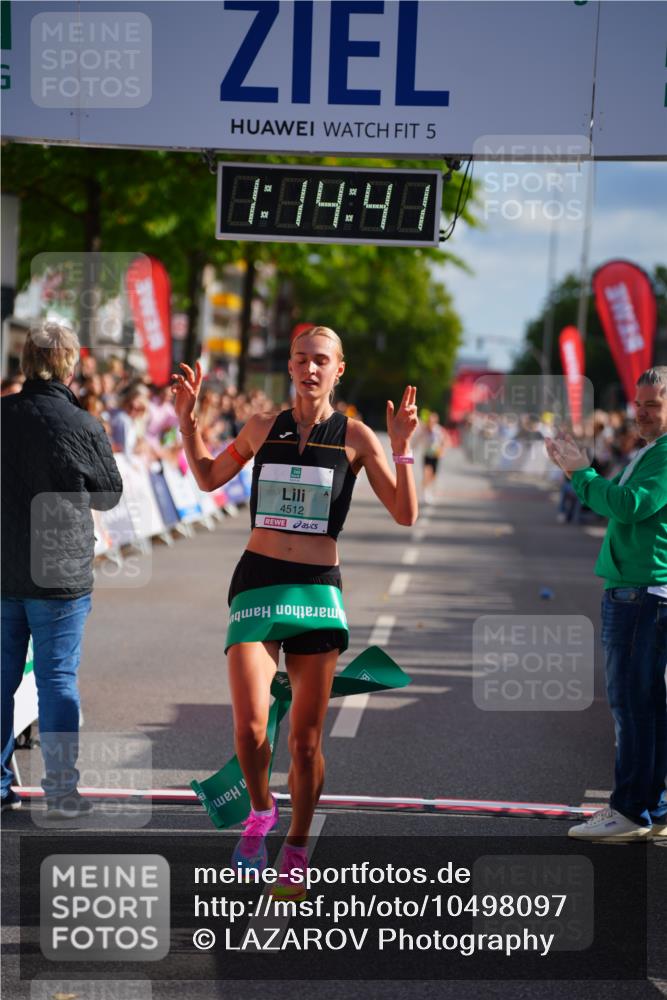 20.09.2026 - PSD Bank Halbmarathon LAZAROV Photography http://msf.ph/oto/10498097 20.09.2026 11:14:41 Ziel 4512 meine-sportfotos.de