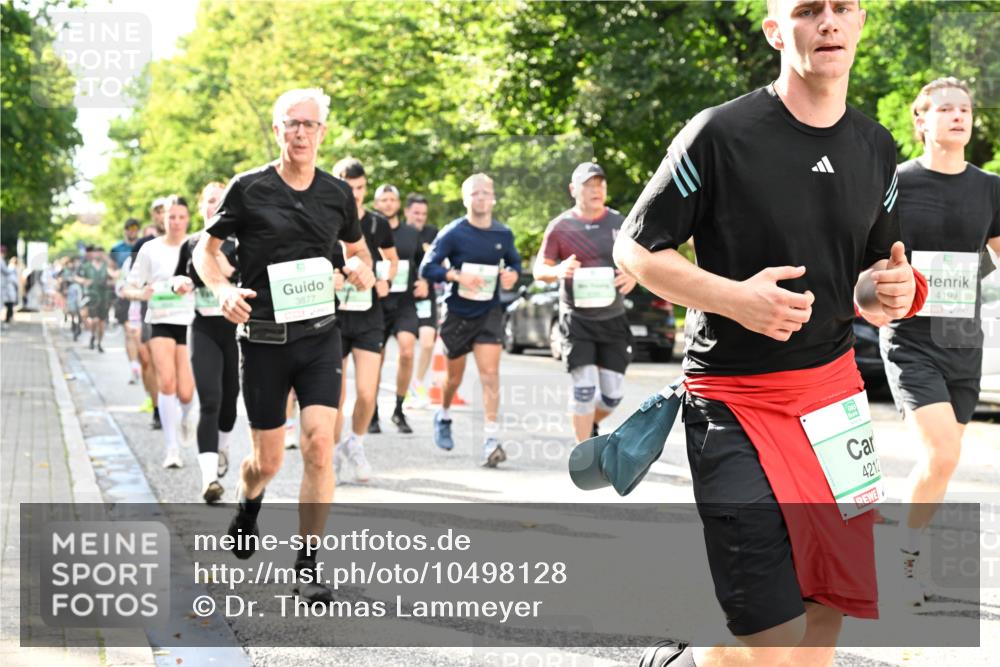 20.09.2026 - PSD Bank Halbmarathon Dr. Thomas Lammeyer http://msf.ph/oto/10498128 20.09.2026 10:48:54 Laufen 3877, 4212, 4199 meine-sportfotos.de