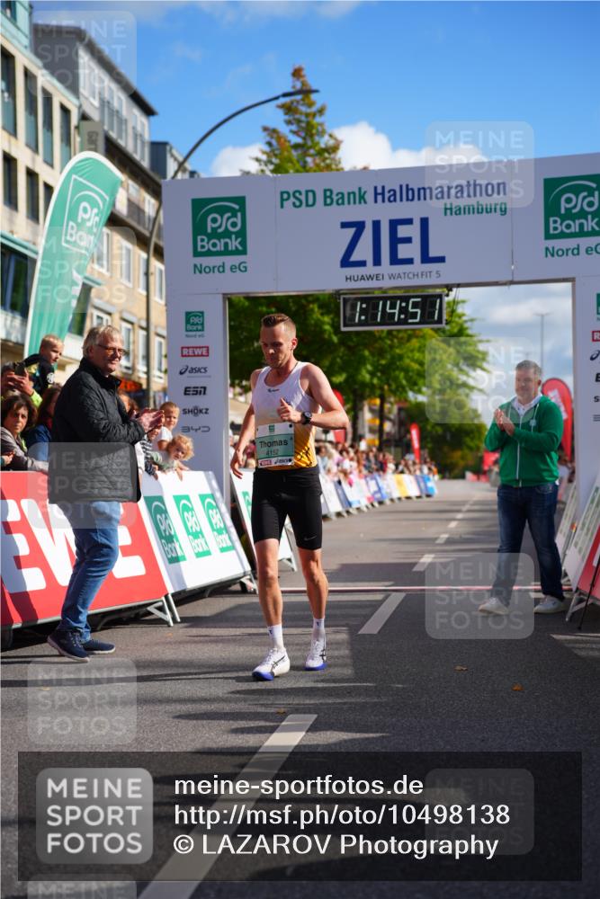 20.09.2026 - PSD Bank Halbmarathon LAZAROV Photography http://msf.ph/oto/10498138 20.09.2026 11:14:50 Ziel 4152 meine-sportfotos.de