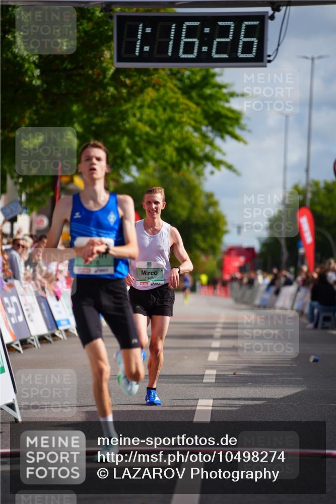 20.09.2026 - PSD Bank Halbmarathon LAZAROV Photography http://msf.ph/oto/10498274 20.09.2026 11:16:26 Ziel 1164, 3478 meine-sportfotos.de