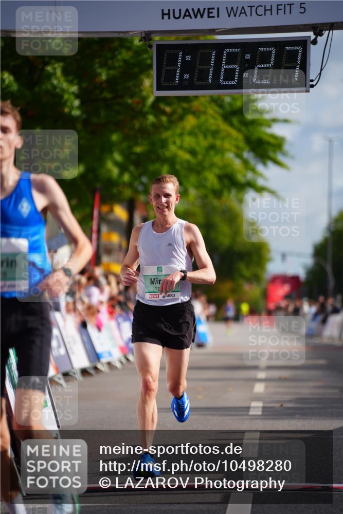 20.09.2026 - PSD Bank Halbmarathon LAZAROV Photography http://msf.ph/oto/10498280 20.09.2026 11:16:27 Ziel 1164, 3478 meine-sportfotos.de