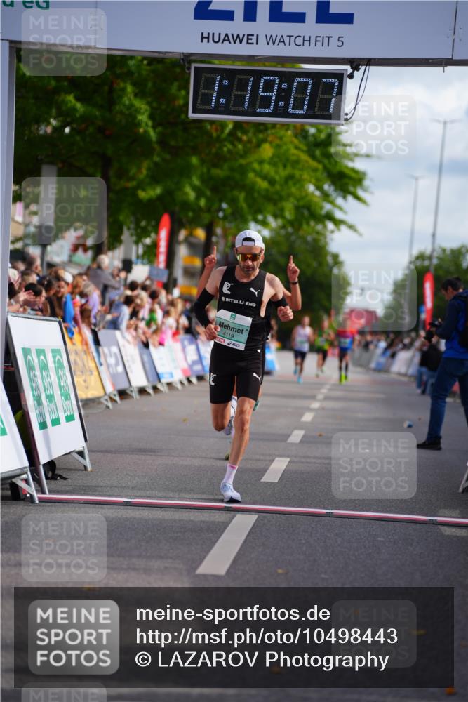 20.09.2026 - PSD Bank Halbmarathon LAZAROV Photography http://msf.ph/oto/10498443 20.09.2026 11:19:07 Ziel 3171, 3891, 4119 meine-sportfotos.de