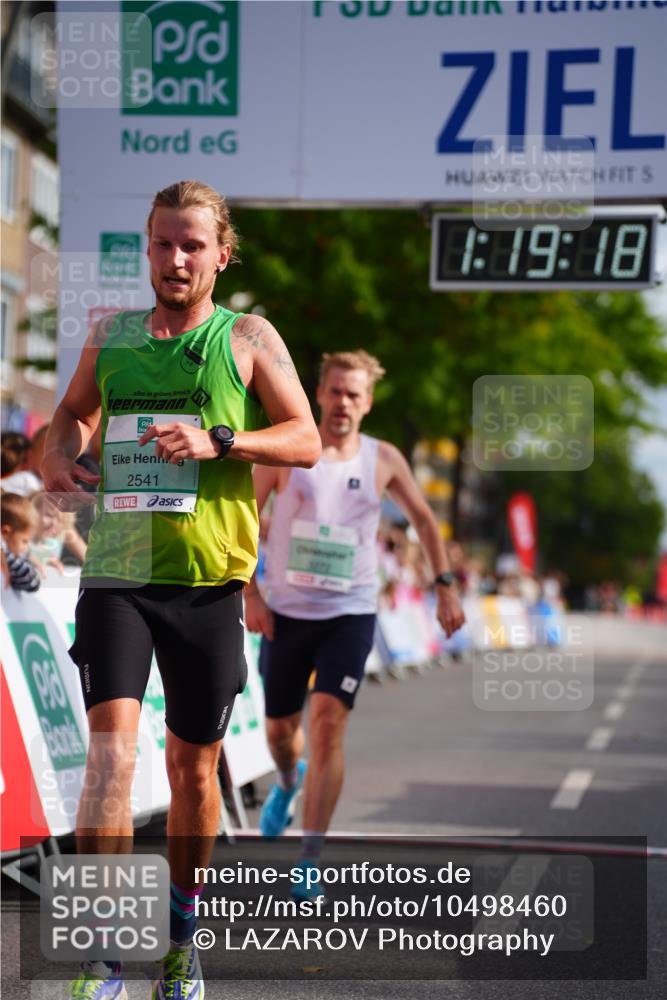 20.09.2026 - PSD Bank Halbmarathon LAZAROV Photography http://msf.ph/oto/10498460 20.09.2026 11:19:17 Ziel 2541, 3272, 4169 meine-sportfotos.de