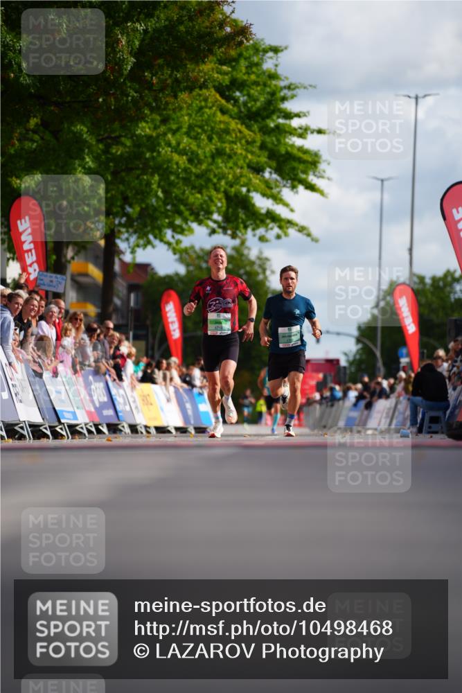 20.09.2026 - PSD Bank Halbmarathon LAZAROV Photography http://msf.ph/oto/10498468 20.09.2026 11:19:42 Ziel 1785, 4718 meine-sportfotos.de