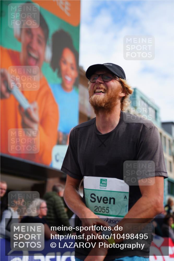 20.09.2026 - PSD Bank Halbmarathon LAZAROV Photography http://msf.ph/oto/10498495 20.09.2026 11:20:09 Ziel 2055 meine-sportfotos.de