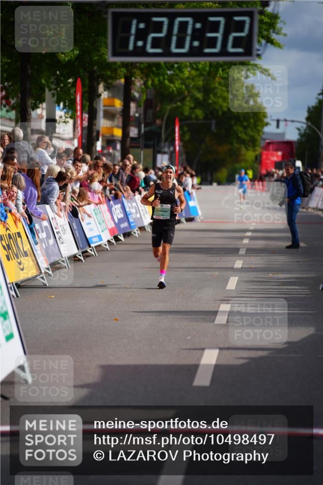 20.09.2026 - PSD Bank Halbmarathon LAZAROV Photography http://msf.ph/oto/10498497 20.09.2026 11:20:31 Ziel 1326 meine-sportfotos.de
