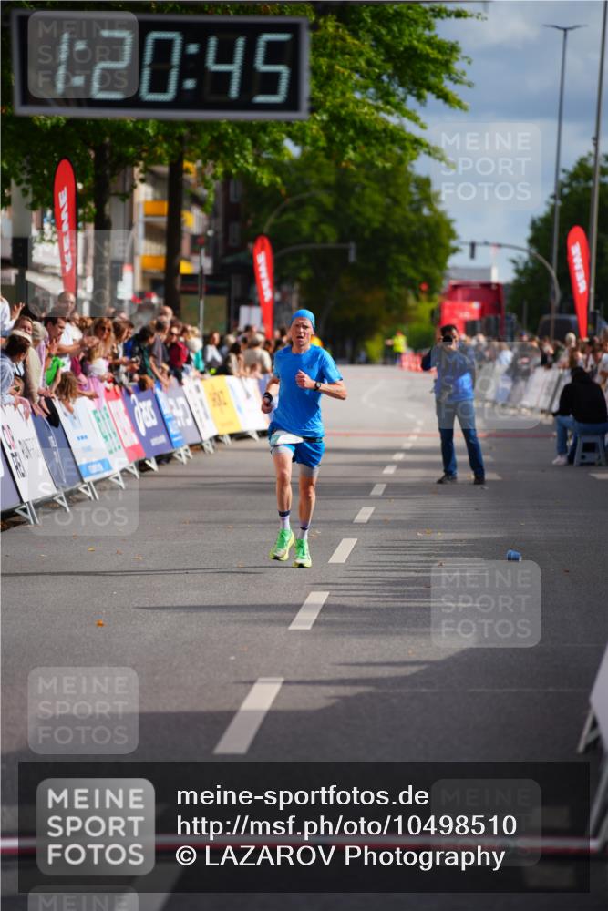 20.09.2026 - PSD Bank Halbmarathon LAZAROV Photography http://msf.ph/oto/10498510 20.09.2026 11:20:45 Ziel 3149 meine-sportfotos.de