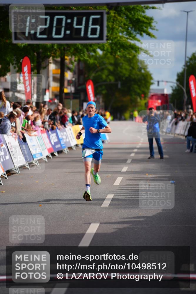 20.09.2026 - PSD Bank Halbmarathon LAZAROV Photography http://msf.ph/oto/10498512 20.09.2026 11:20:45 Ziel 3149 meine-sportfotos.de