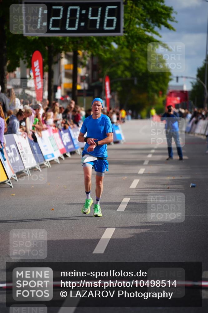 20.09.2026 - PSD Bank Halbmarathon LAZAROV Photography http://msf.ph/oto/10498514 20.09.2026 11:20:46 Ziel 3149 meine-sportfotos.de