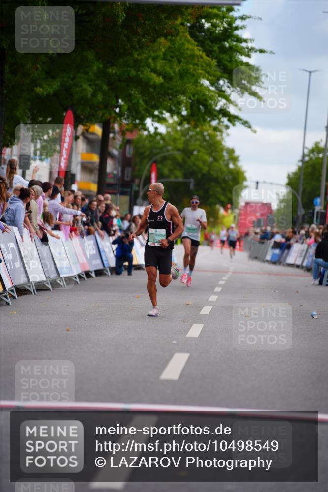 20.09.2026 - PSD Bank Halbmarathon LAZAROV Photography http://msf.ph/oto/10498549 20.09.2026 11:21:44 Ziel 1762, 4763 meine-sportfotos.de