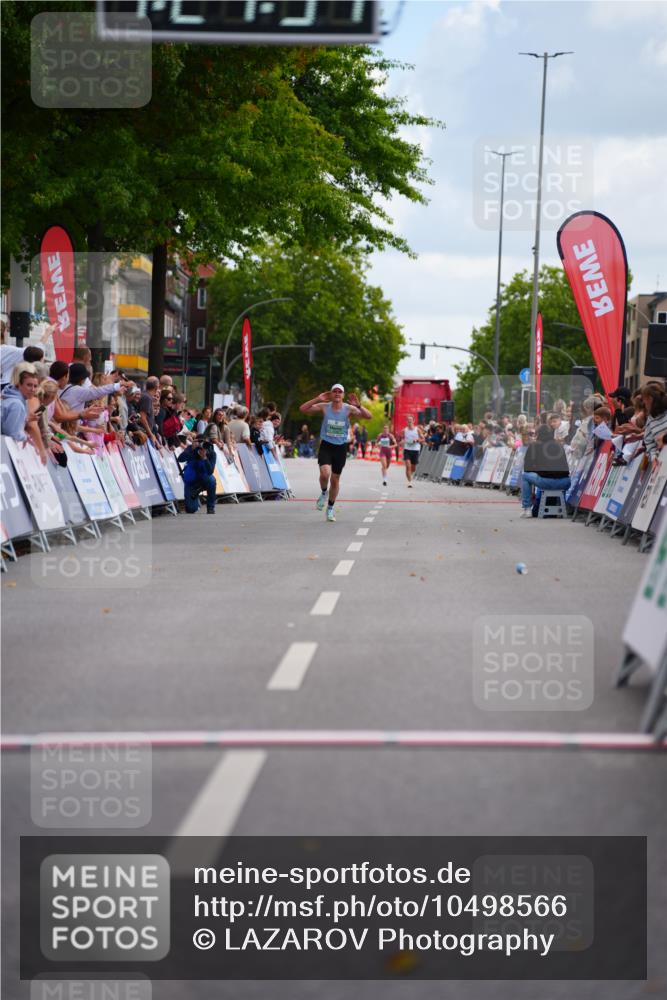 20.09.2026 - PSD Bank Halbmarathon LAZAROV Photography http://msf.ph/oto/10498566 20.09.2026 11:21:54 Ziel 2184, 4763 meine-sportfotos.de