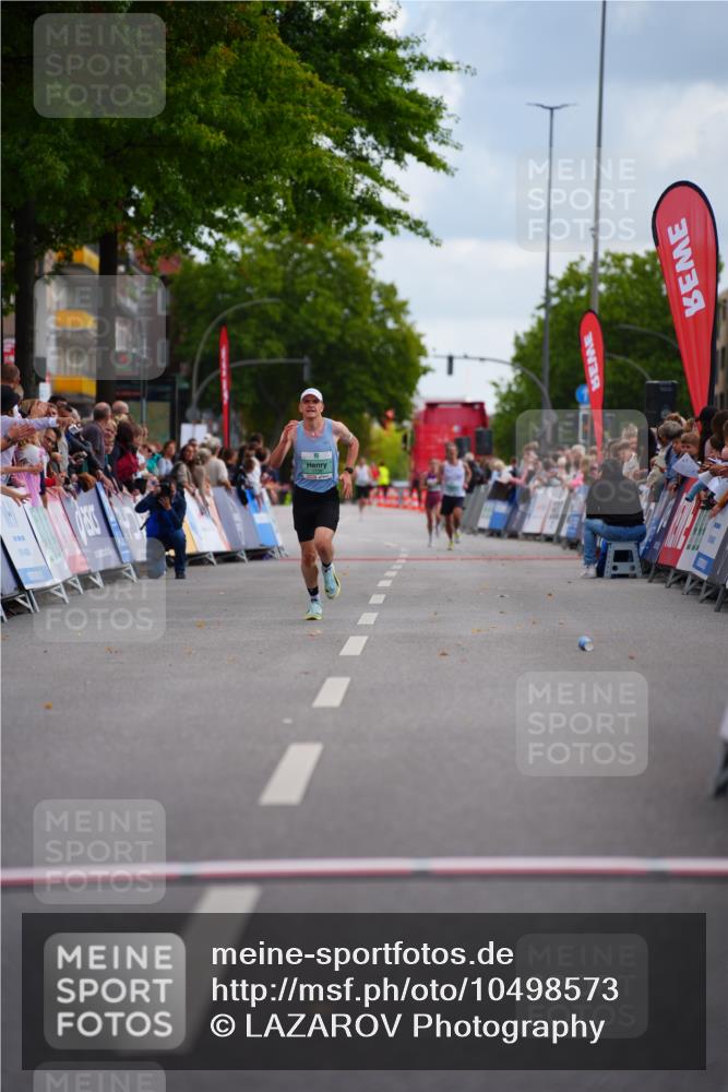 20.09.2026 - PSD Bank Halbmarathon LAZAROV Photography http://msf.ph/oto/10498573 20.09.2026 11:21:56 Ziel 1139, 2184 meine-sportfotos.de