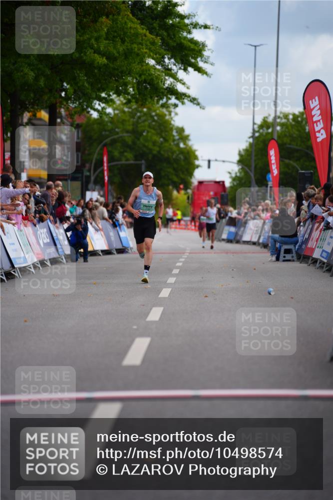 20.09.2026 - PSD Bank Halbmarathon LAZAROV Photography http://msf.ph/oto/10498574 20.09.2026 11:21:56 Ziel 1139, 2184 meine-sportfotos.de