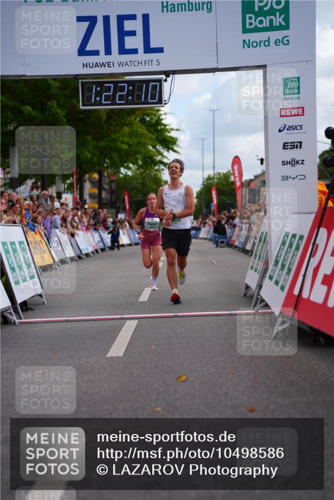 20.09.2026 - PSD Bank Halbmarathon LAZAROV Photography http://msf.ph/oto/10498586 20.09.2026 11:22:09 Ziel 1899, 3995 meine-sportfotos.de