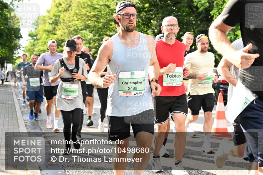 20.09.2026 - PSD Bank Halbmarathon Dr. Thomas Lammeyer http://msf.ph/oto/10498660 20.09.2026 10:49:21 Laufen 4701, 2489, 2508, 4629 meine-sportfotos.de