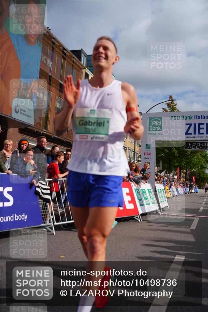 20.09.2026 - PSD Bank Halbmarathon LAZAROV Photography http://msf.ph/oto/10498736 20.09.2026 11:22:48 Ziel 2356 meine-sportfotos.de