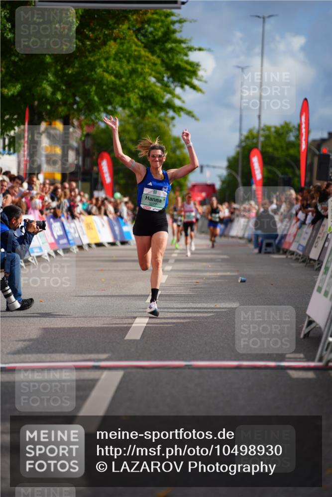 20.09.2026 - PSD Bank Halbmarathon LAZAROV Photography http://msf.ph/oto/10498930 20.09.2026 11:23:51 Ziel 1842, 3377 meine-sportfotos.de