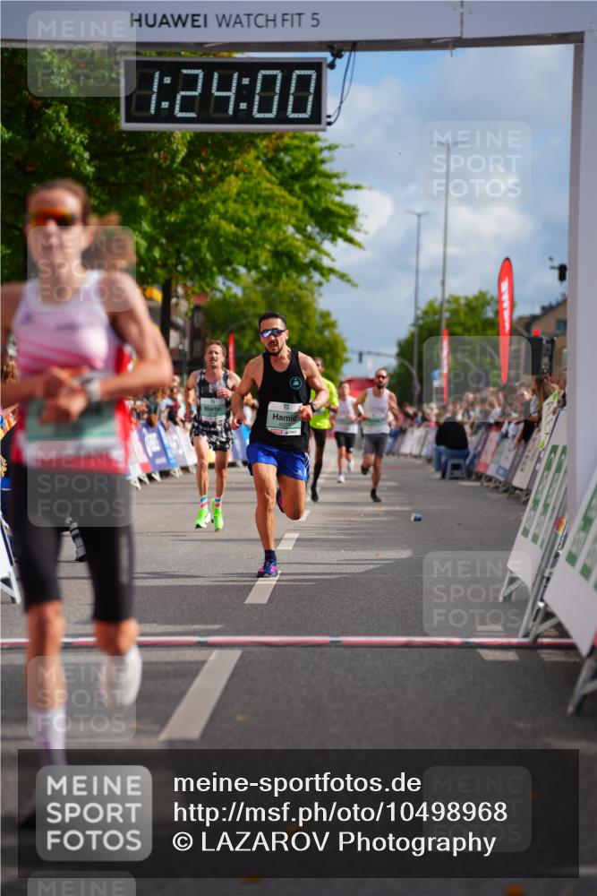 20.09.2026 - PSD Bank Halbmarathon LAZAROV Photography http://msf.ph/oto/10498968 20.09.2026 11:23:59 Ziel 1024, 2776, 3377, 4105, 4146, 4227 meine-sportfotos.de
