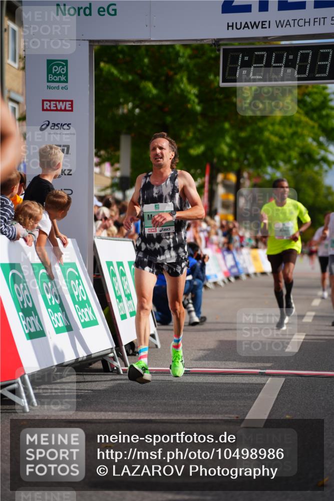 20.09.2026 - PSD Bank Halbmarathon LAZAROV Photography http://msf.ph/oto/10498986 20.09.2026 11:24:02 Ziel 1024, 2776, 2779, 4105, 4146, 4227, 4558 meine-sportfotos.de