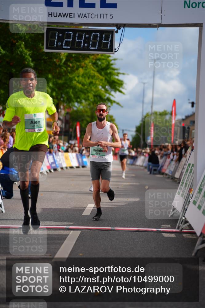 20.09.2026 - PSD Bank Halbmarathon LAZAROV Photography http://msf.ph/oto/10499000 20.09.2026 11:24:04 Ziel 1024, 2776, 2779, 4105, 4146, 4227, 4558 meine-sportfotos.de