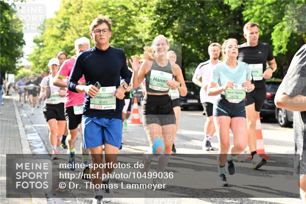 20.09.2026 - PSD Bank Halbmarathon Dr. Thomas Lammeyer http://msf.ph/oto/10499036 20.09.2026 10:49:59 Laufen 4583, 3338, 4379 meine-sportfotos.de