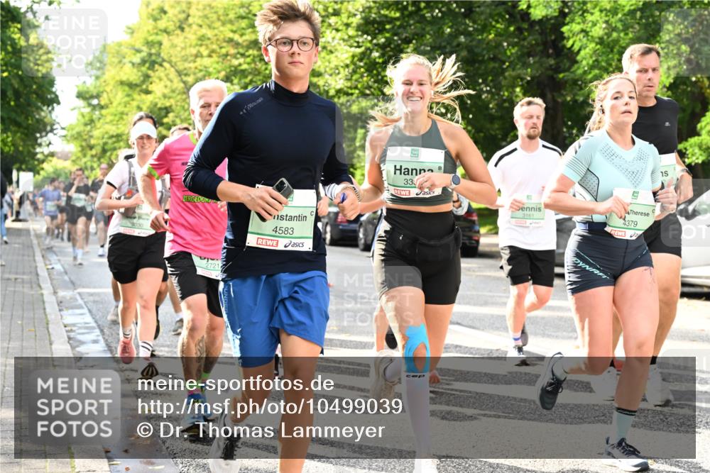20.09.2026 - PSD Bank Halbmarathon Dr. Thomas Lammeyer http://msf.ph/oto/10499039 20.09.2026 10:49:59 Laufen 3030, 2721, 1, 4583, 33, 3161, 4379 meine-sportfotos.de