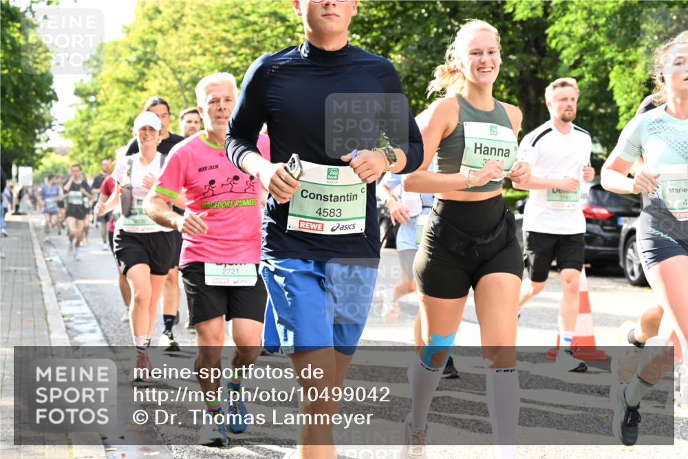 20.09.2026 - PSD Bank Halbmarathon Dr. Thomas Lammeyer http://msf.ph/oto/10499042 20.09.2026 10:50:00 Laufen 1030, 4583, 2721, 16, 3161, 4 meine-sportfotos.de