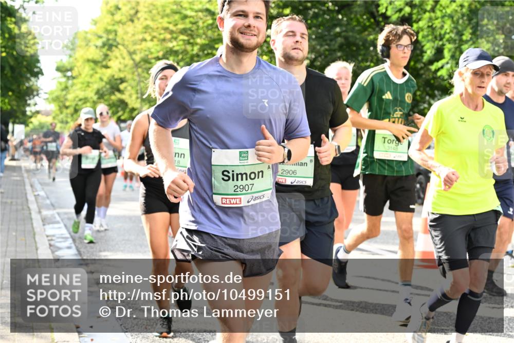 20.09.2026 - PSD Bank Halbmarathon Dr. Thomas Lammeyer http://msf.ph/oto/10499151 20.09.2026 10:50:11 Laufen 18, 2907, 2906, 3148 meine-sportfotos.de