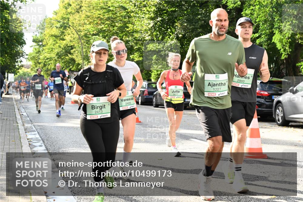 20.09.2026 - PSD Bank Halbmarathon Dr. Thomas Lammeyer http://msf.ph/oto/10499173 20.09.2026 10:50:13 Laufen 2413, 2405, 2077, 1227, 2993 meine-sportfotos.de