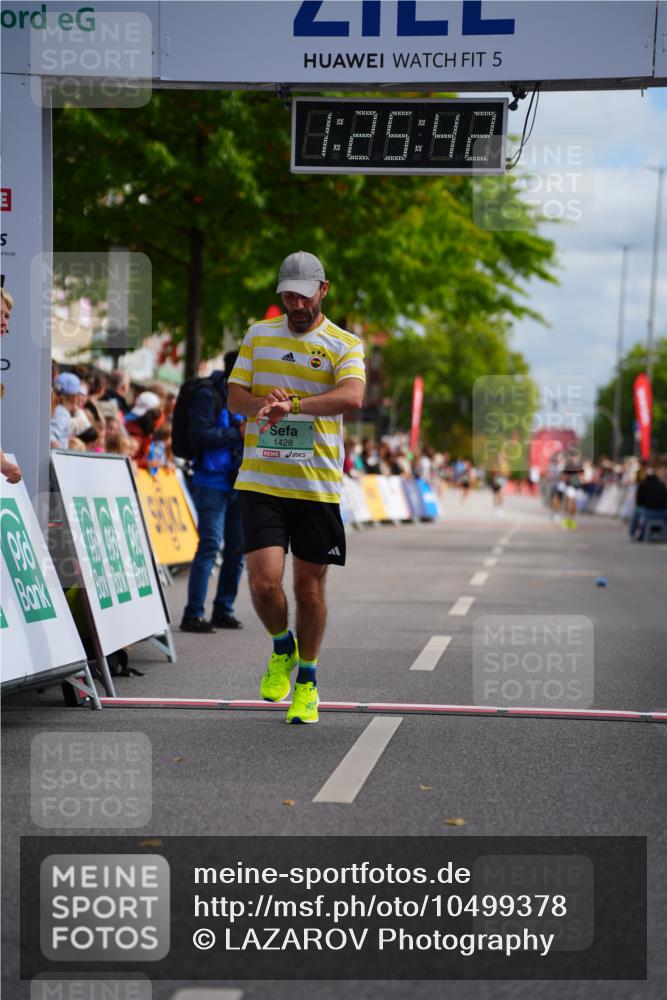 20.09.2026 - PSD Bank Halbmarathon LAZAROV Photography http://msf.ph/oto/10499378 20.09.2026 11:25:42 Ziel 1428, 2744 meine-sportfotos.de