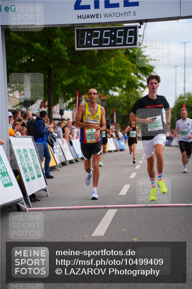 20.09.2026 - PSD Bank Halbmarathon LAZAROV Photography http://msf.ph/oto/10499409 20.09.2026 11:25:56 Ziel 2377, 2388, 4133, 4277, 4729 meine-sportfotos.de