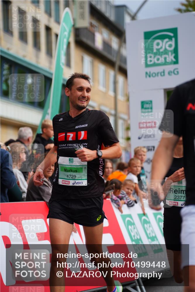 20.09.2026 - PSD Bank Halbmarathon LAZAROV Photography http://msf.ph/oto/10499448 20.09.2026 11:26:00 Ziel 2377, 2388, 4133, 4277, 4729 meine-sportfotos.de