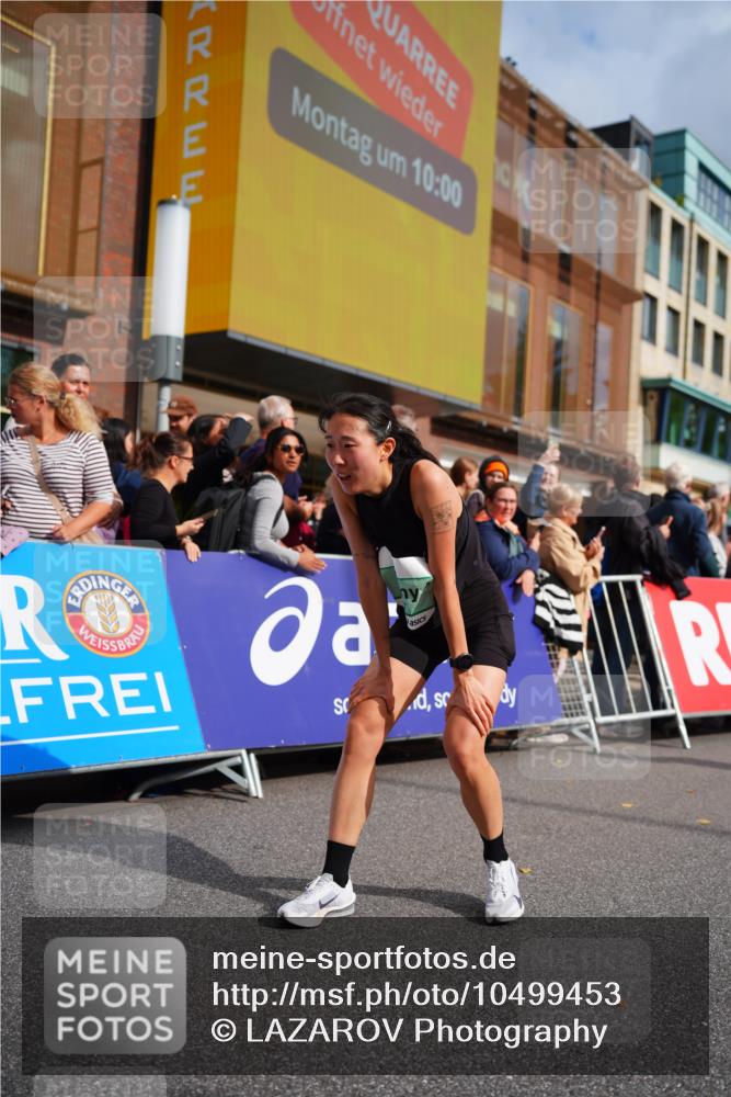 20.09.2026 - PSD Bank Halbmarathon LAZAROV Photography http://msf.ph/oto/10499453 20.09.2026 11:26:04 Ziel 2377, 2388, 4133, 4277, 4729 meine-sportfotos.de