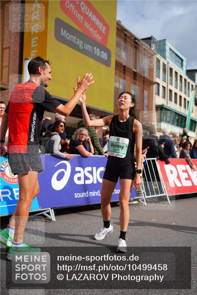 20.09.2026 - PSD Bank Halbmarathon LAZAROV Photography http://msf.ph/oto/10499458 20.09.2026 11:26:06 Ziel 2377, 4133, 4729 meine-sportfotos.de