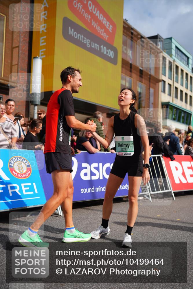20.09.2026 - PSD Bank Halbmarathon LAZAROV Photography http://msf.ph/oto/10499464 20.09.2026 11:26:06 Ziel 2377, 4133, 4729 meine-sportfotos.de