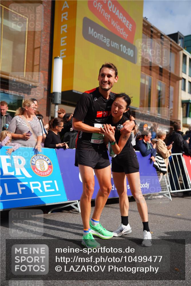 20.09.2026 - PSD Bank Halbmarathon LAZAROV Photography http://msf.ph/oto/10499477 20.09.2026 11:26:07 Ziel 2377, 4133, 4347, 4729 meine-sportfotos.de