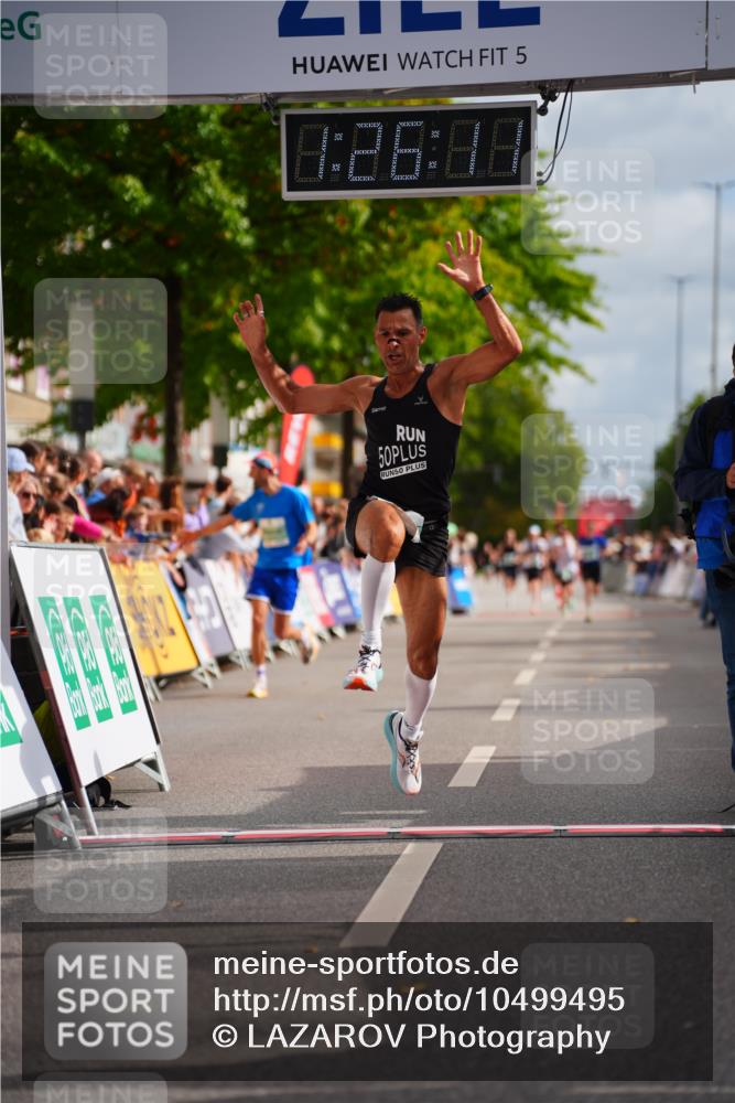 20.09.2026 - PSD Bank Halbmarathon LAZAROV Photography http://msf.ph/oto/10499495 20.09.2026 11:26:11 Ziel 2333, 4347 meine-sportfotos.de