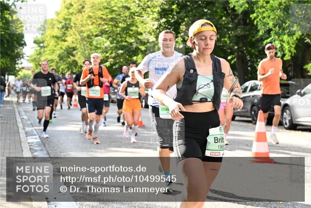 20.09.2026 - PSD Bank Halbmarathon Dr. Thomas Lammeyer http://msf.ph/oto/10499545 20.09.2026 10:50:53 Laufen 70, 3, 46, 1968 meine-sportfotos.de