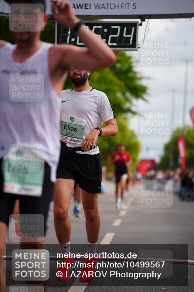 20.09.2026 - PSD Bank Halbmarathon LAZAROV Photography http://msf.ph/oto/10499567 20.09.2026 11:26:24 Ziel 1518, 2603, 2620, 3710, 4174, 4518 meine-sportfotos.de