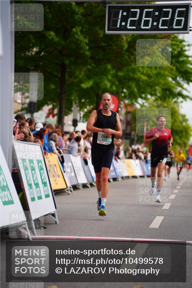 20.09.2026 - PSD Bank Halbmarathon LAZAROV Photography http://msf.ph/oto/10499578 20.09.2026 11:26:25 Ziel 1518, 2603, 2620, 3710, 4174, 4518 meine-sportfotos.de