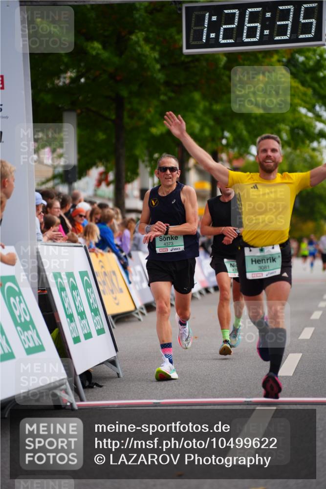 20.09.2026 - PSD Bank Halbmarathon LAZAROV Photography http://msf.ph/oto/10499622 20.09.2026 11:26:34 Ziel 1518, 3081, 4174, 4373, 4396 meine-sportfotos.de