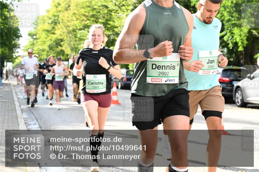 20.09.2026 - PSD Bank Halbmarathon Dr. Thomas Lammeyer http://msf.ph/oto/10499641 20.09.2026 10:51:02 Laufen 3389, 2692, 3363 meine-sportfotos.de