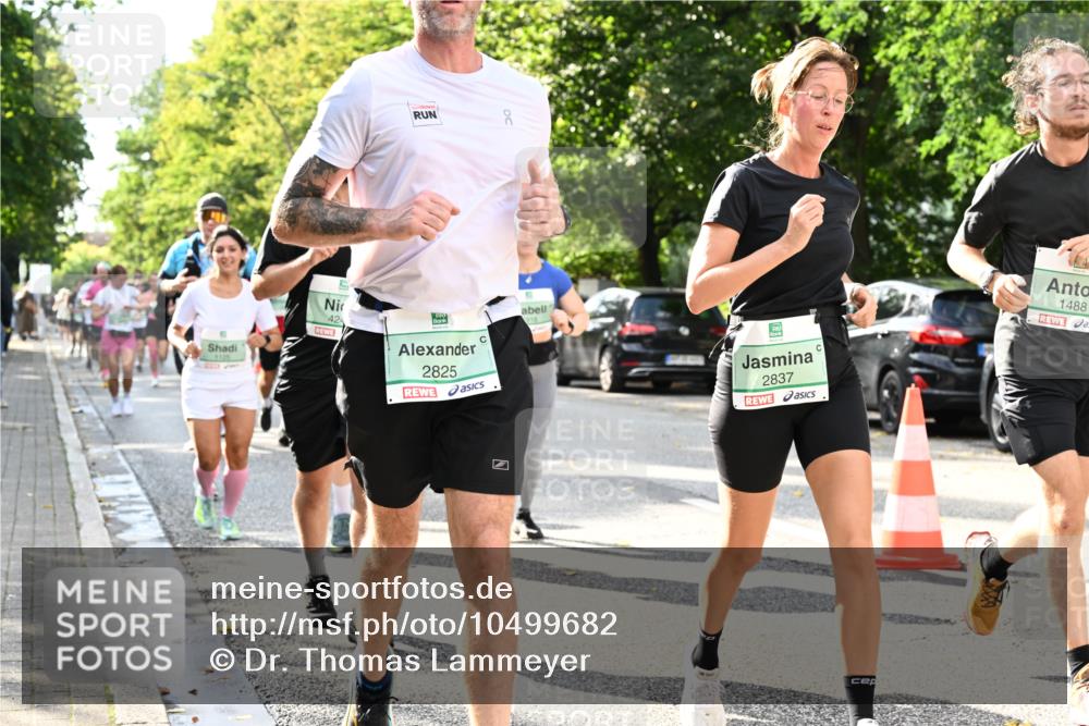 20.09.2026 - PSD Bank Halbmarathon Dr. Thomas Lammeyer http://msf.ph/oto/10499682 20.09.2026 10:51:07 Laufen 916, 424, 2825, 2837, 1488 meine-sportfotos.de