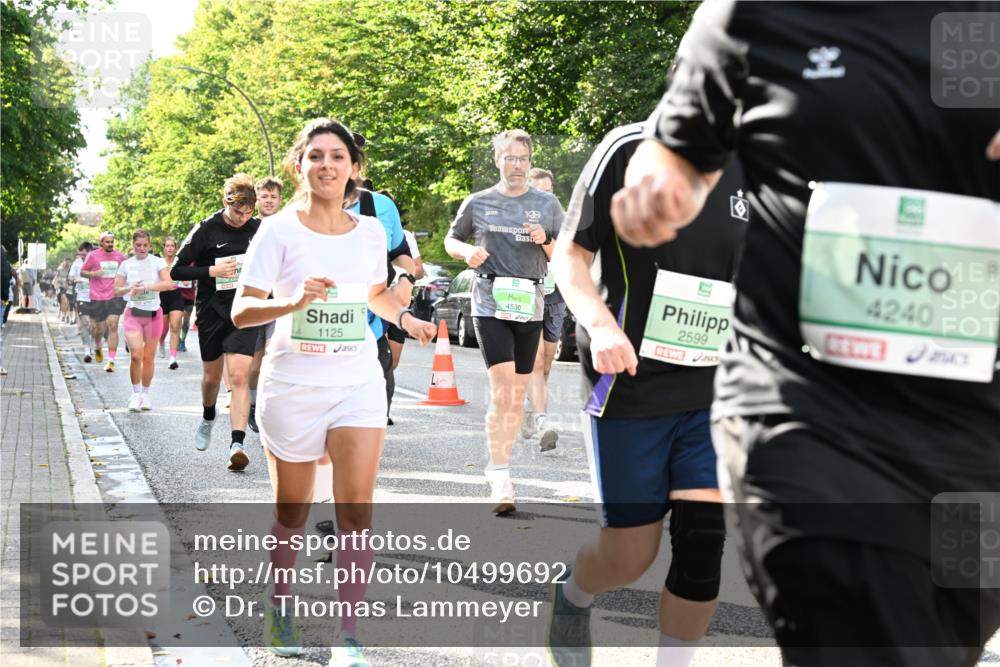20.09.2026 - PSD Bank Halbmarathon Dr. Thomas Lammeyer http://msf.ph/oto/10499692 20.09.2026 10:51:09 Laufen 1125, 139, 9, 4530, 9, 2599, 4240 meine-sportfotos.de