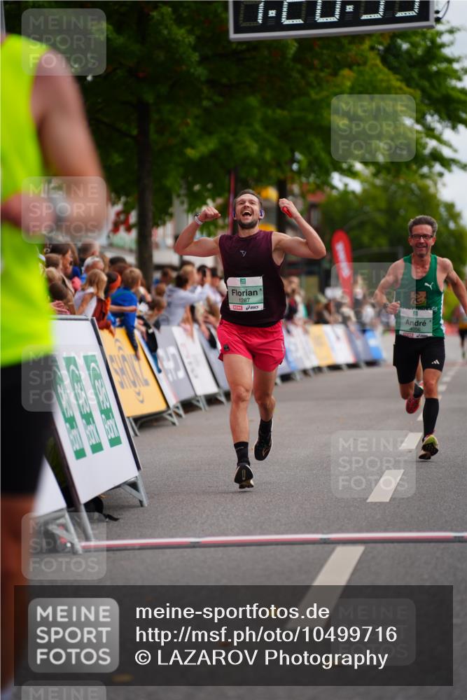 20.09.2026 - PSD Bank Halbmarathon LAZAROV Photography http://msf.ph/oto/10499716 20.09.2026 11:26:55 Ziel 1287, 2292, 3886, 4056 meine-sportfotos.de