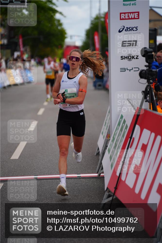 20.09.2026 - PSD Bank Halbmarathon LAZAROV Photography http://msf.ph/oto/10499762 20.09.2026 11:27:02 Ziel 1287, 2346, 2845, 4056 meine-sportfotos.de